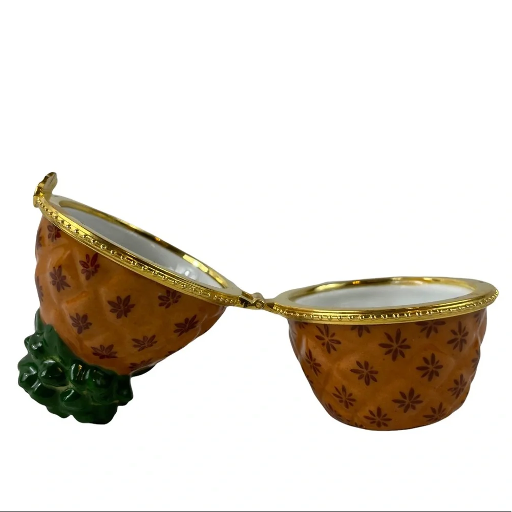 Vintage Limoges Unique Ceramic Pineapple Pill Ring Box Hand Painted Tropical VTG